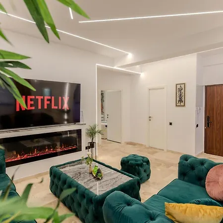 Luxury Living: Smart 2br At Unirii Square