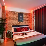 Lejlighed Luxury Living: Smart 2br At Unirii Square *