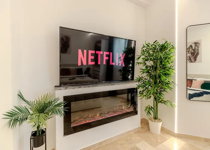 Luxury Living: Smart 2br At Unirii Square * Bucureşti