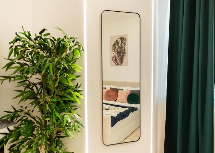 Luxury Living: Smart 2br At Unirii Square Apartmán *