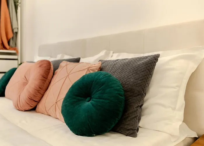 Luxury Living: Smart 2br At Unirii Square * Bukurešť